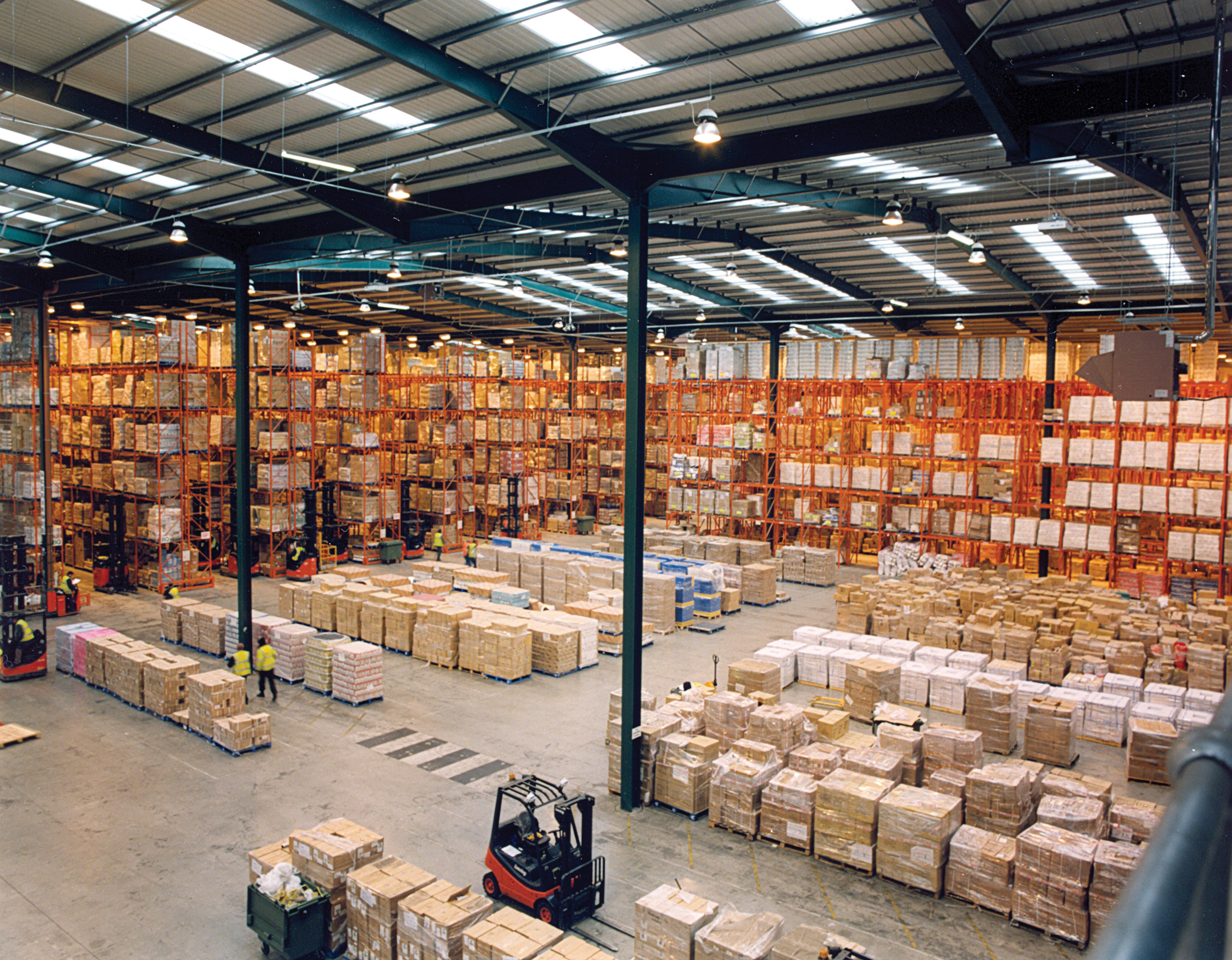 Modern warehouse with pallet rack storage system - Cargo handling equipment in Tok Bali, important to know